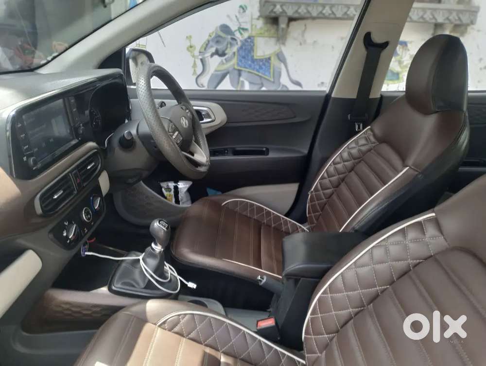 Hyundai Aura 2023 Petrol/cng Well Maintained Top Model Mydemand 765000