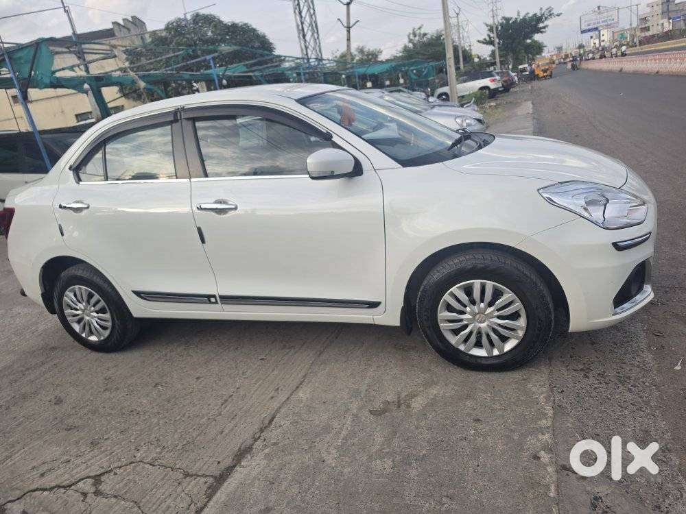 Maruti Suzuki Swift Dzire Vxi Optional, 2024, Petrol