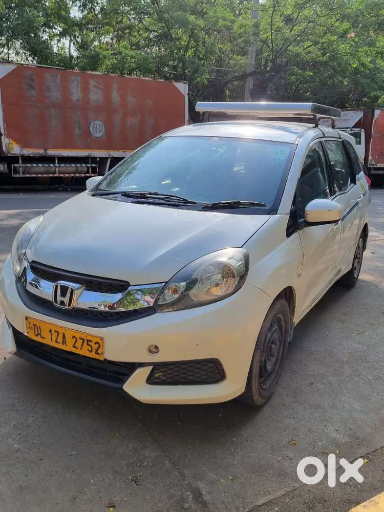 Honda Mobilio 2016