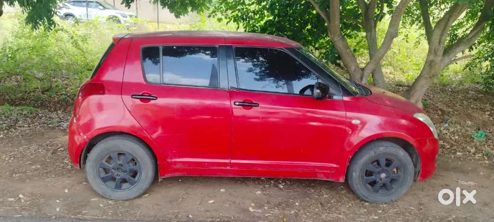 Front Glass Small Air Crack