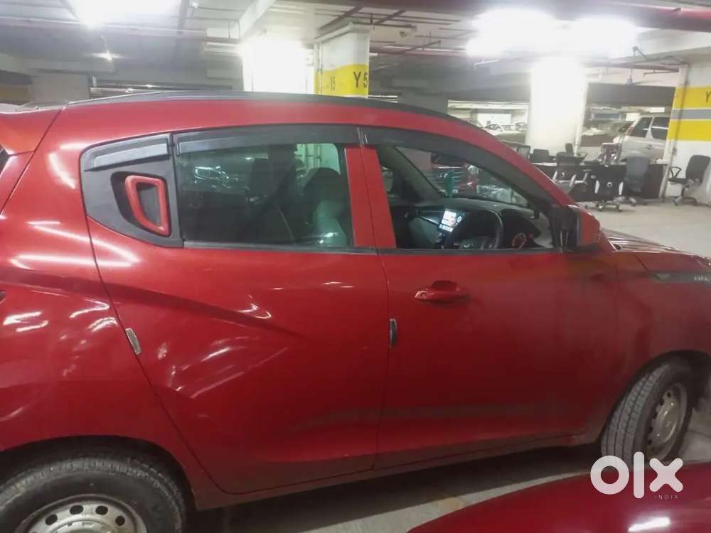 Mahindra Kuv100 Nxt 2017 Petrol 42000 Km Driven