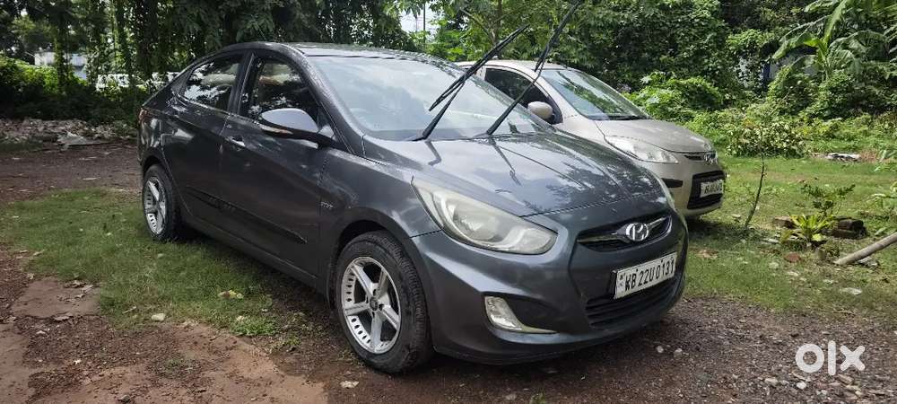 Hyundai Verna Gl 2012 Car