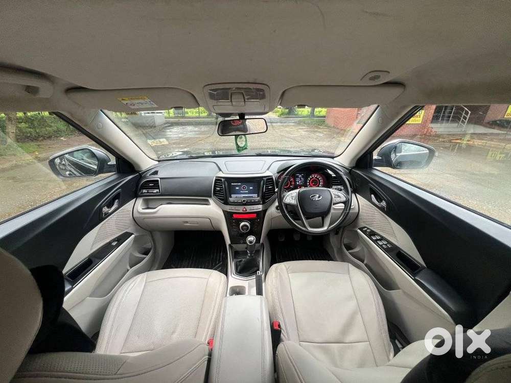Mahindra Xuv300 W8, 2021, Petrol