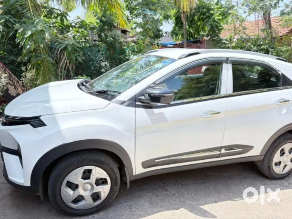 2025 Tata Nexon Smart Plus (ps) 1.2 Icng 6mt.