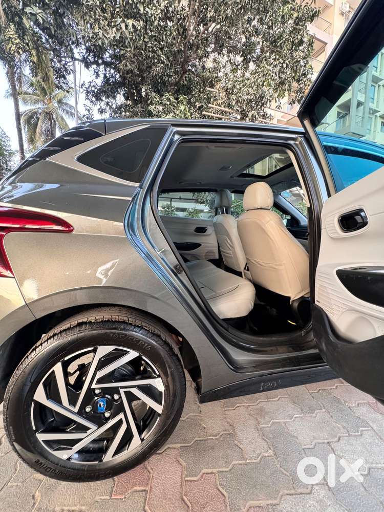 Hyundai I20 Asta 1.2 Mt Dual Tone, 2023, Petrol