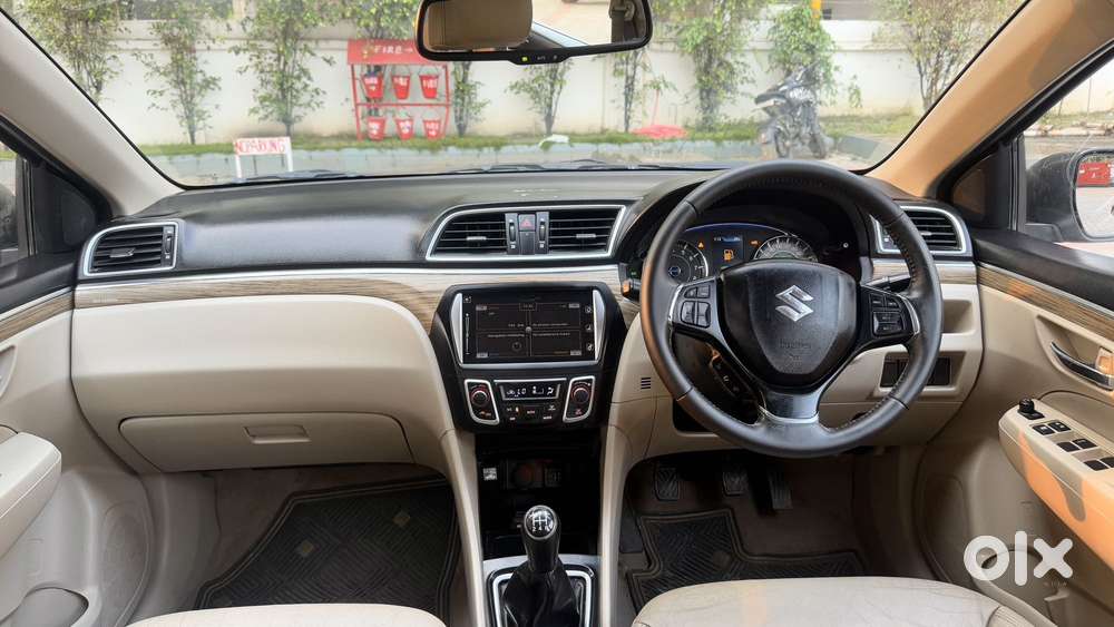 Maruti Suzuki Ciaz 1.5 Alpha Shvs Mt, 2018, Petrol