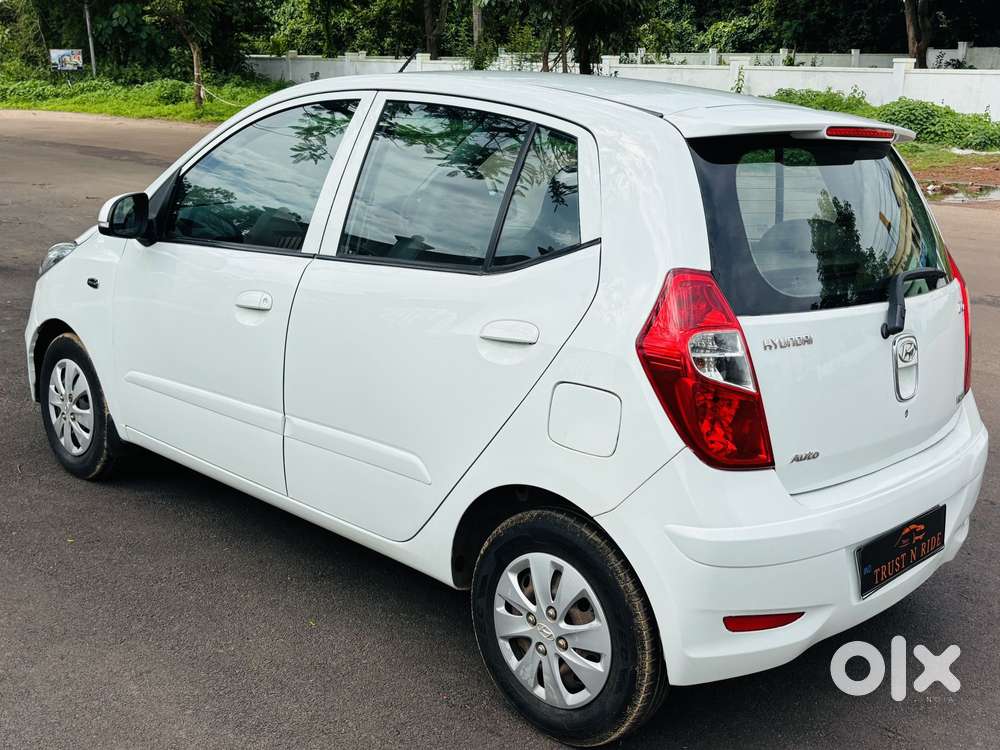 Hyundai I10 Sportz 1.1l, 2012, Petrol