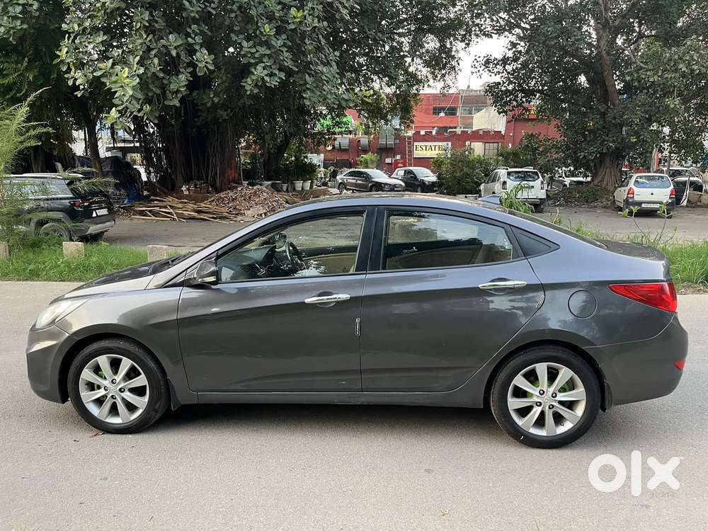 Hyundai Verna Fluidic 1.6 Crdi Sx Opt, 2013, Diesel