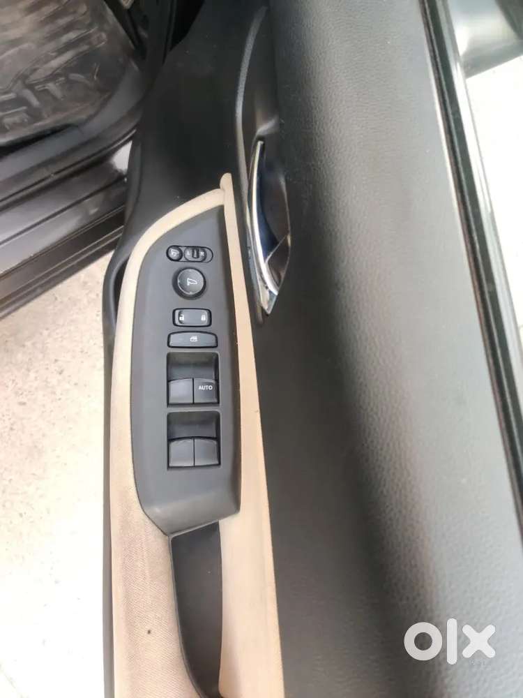 Honda City 5th Generation 2021 Vx