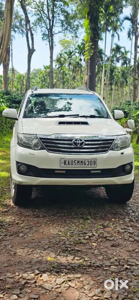 Toyota Fortuner Diesel 2013