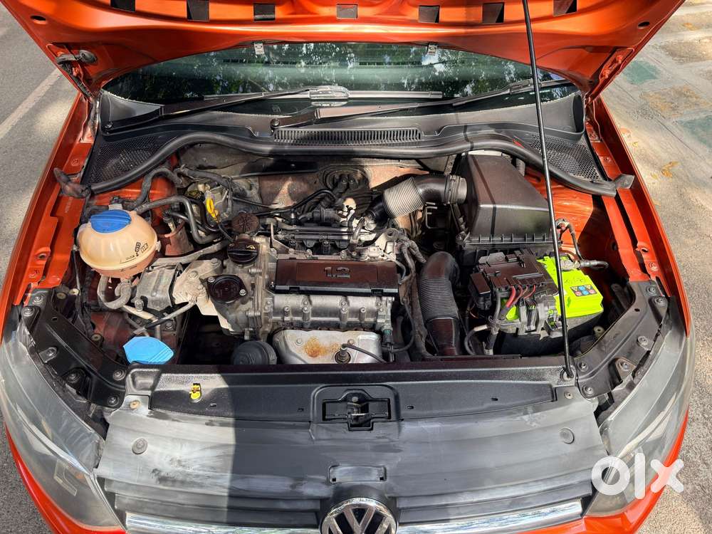 Volkswagen Polo Petrol Comfortline 1.2l, 2015, Petrol