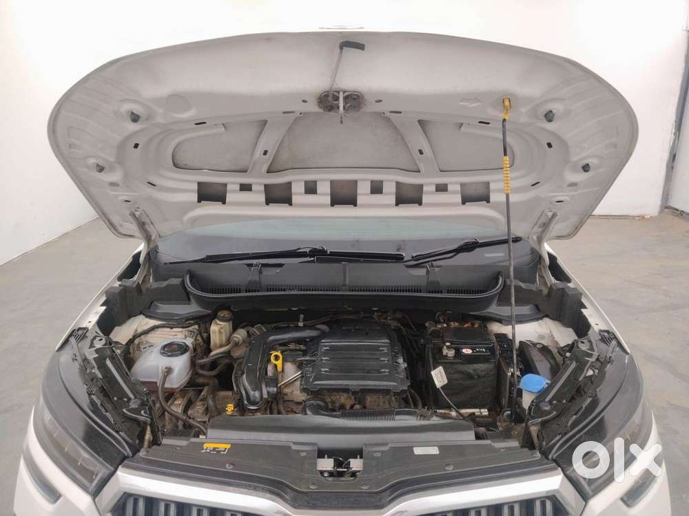 Skoda Kushaq Style 1.0l Tsi Mt, 2023, Petrol