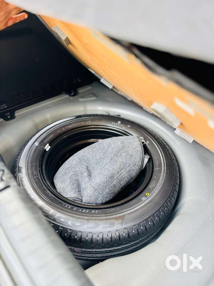 Hyundai I20 Asta 1.4 Automatic (o) With Sunroof, 2023, Petrol