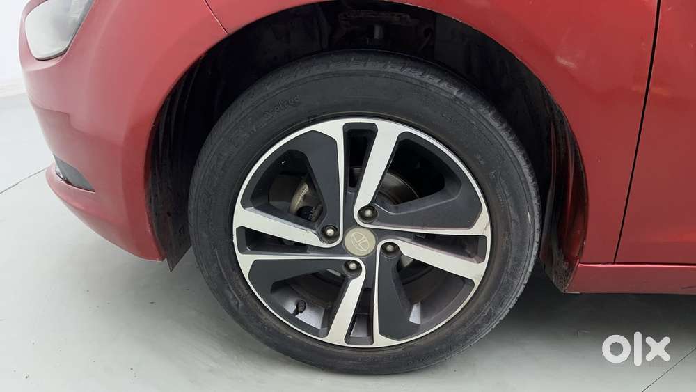 Tata Altroz Xz, 2020, Petrol