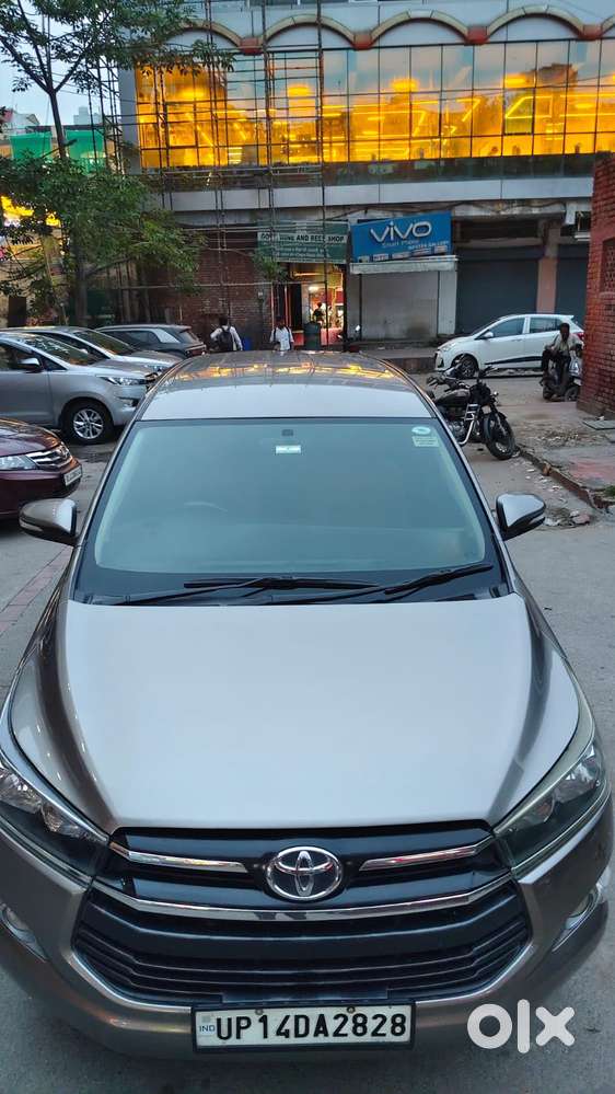 Toyota Innova Crysta 2.8 Gx At, 2016, Diesel