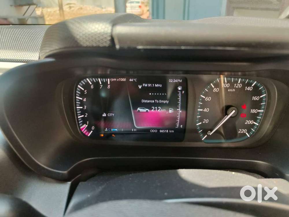 Tata Altroz For Sale, Single Handed Used With New Tyres And Foot Mats