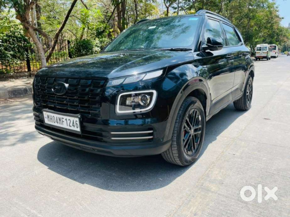 Hyundai Venue Sx(o) 1.0 Turbo Dct Knight Edition, 2024, Petrol
