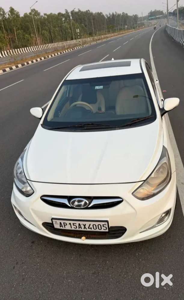 Hyundai Verna 2011 Diesel 72000 Km Driven