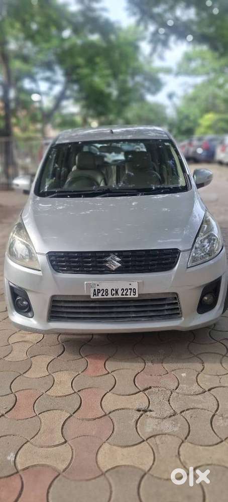 Maruti Suzuki Ertiga Zdi, 2013, Diesel