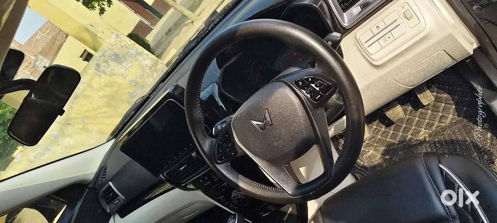 Mahindra Xuv3xo Mx3 Pro 2024