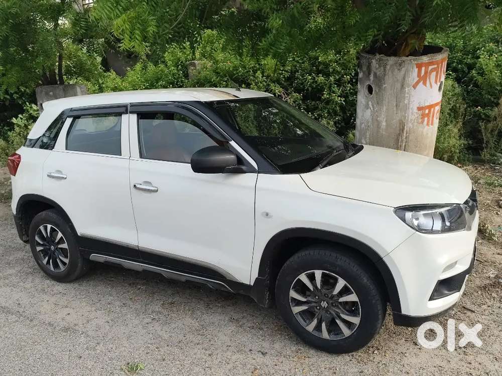Brezaa  सबसे सस्ती और एवरेज वाली कार