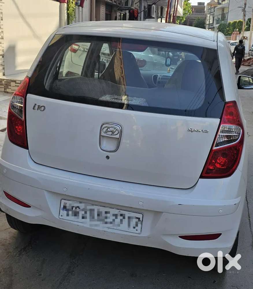 Hyundai I10 Sportz Petrol 2015