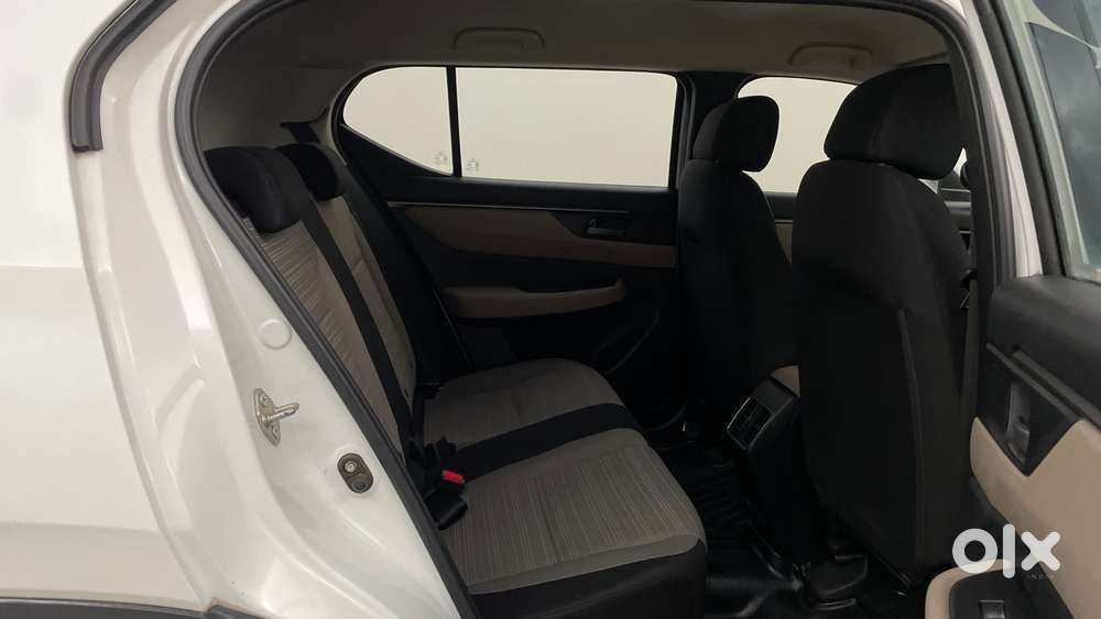 Honda Elevate V Mt, 2023, Petrol