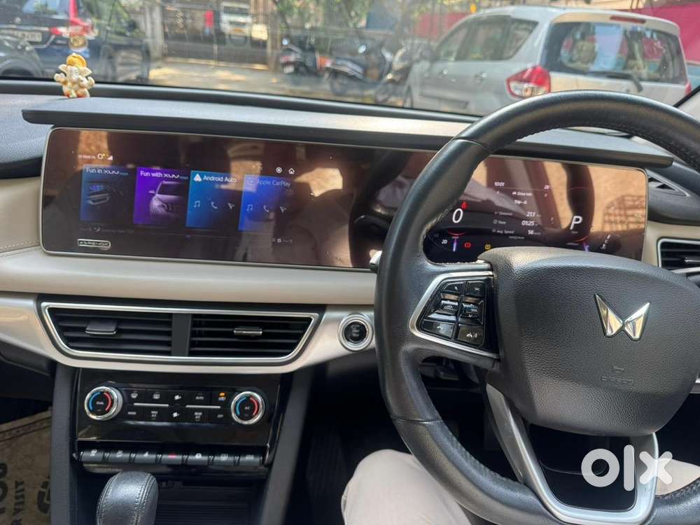 Mahindra Xuv700 2022 Diesel, Well Maintained 16800 Km Driven