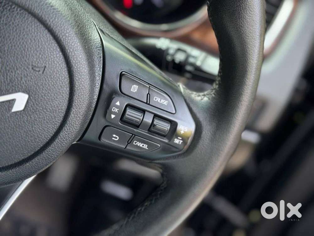 Kia Carnival Prestige, 2023, Diesel