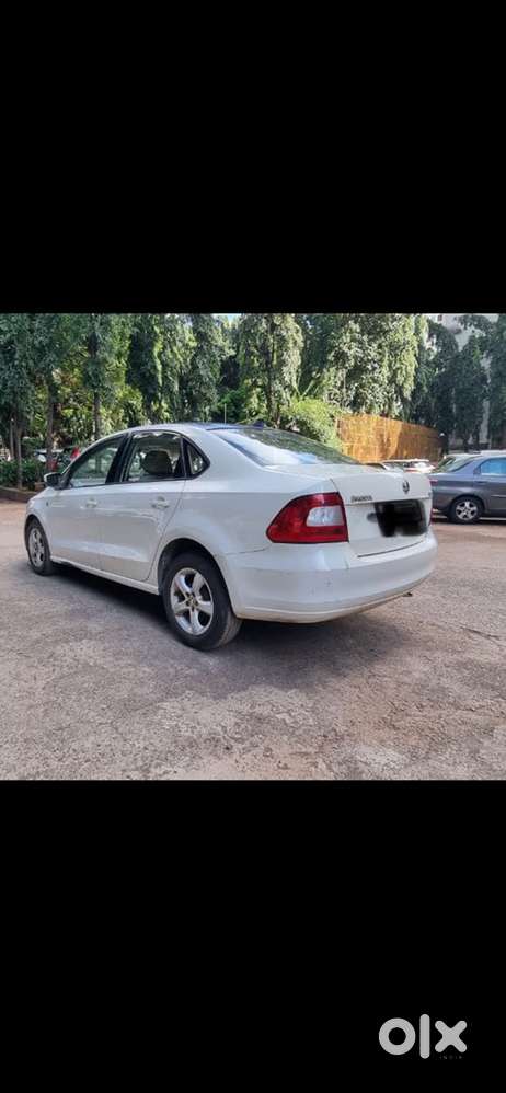 Skoda Rapid 1.6 Petrol 2016
