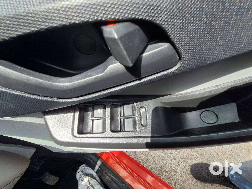 Tata Tiago 1.2 Revotron Xta, 2022, Petrol