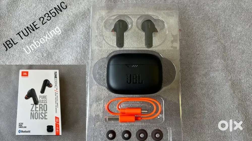 JBL Headphone Case