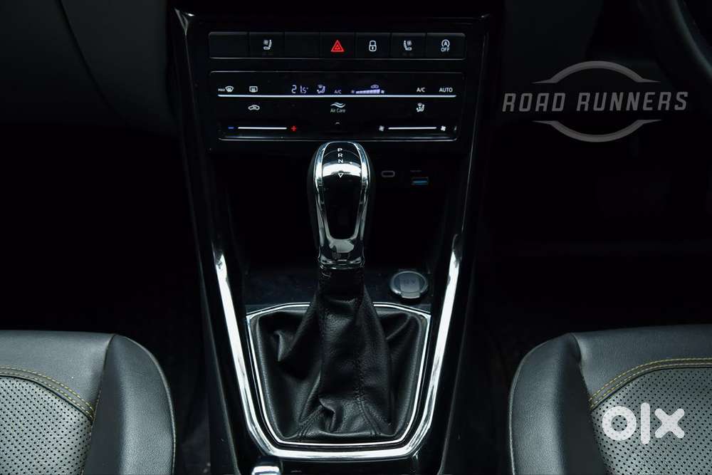 Skoda Kushaq 1.0 Tsi Style At, 2023, Petrol