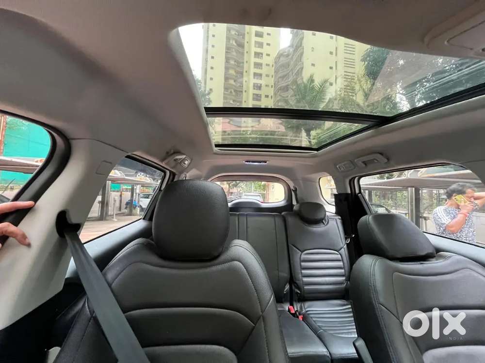 Tata Safari Adventure 2023 Deisel Panaromic Sunroof For Just 1200000