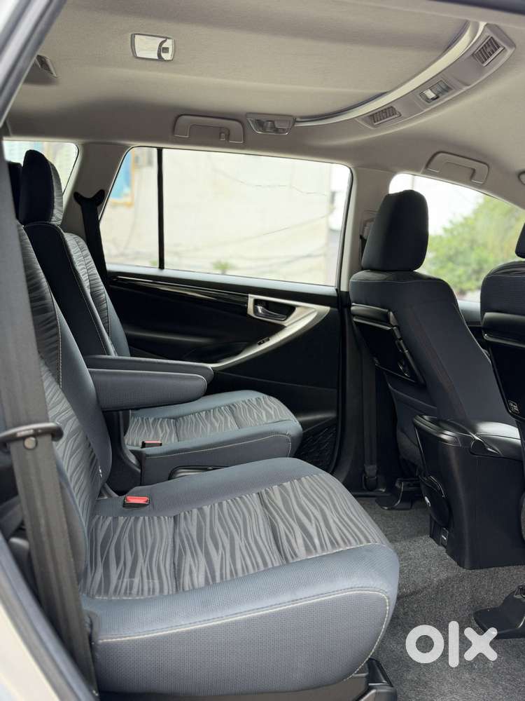 Toyota Innova Crysta [2020-ongoing] 2.7 Vx 7 Str, 2022, Petrol
