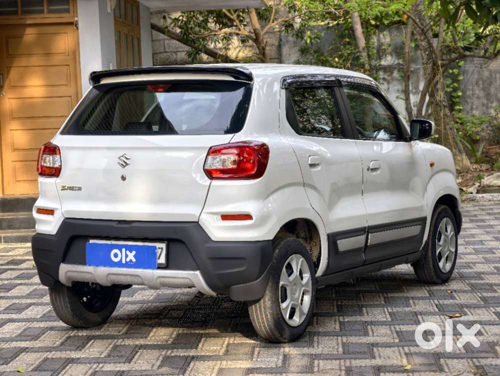 Maruti Suzuki S-presso Vxi At, 2020, Petrol