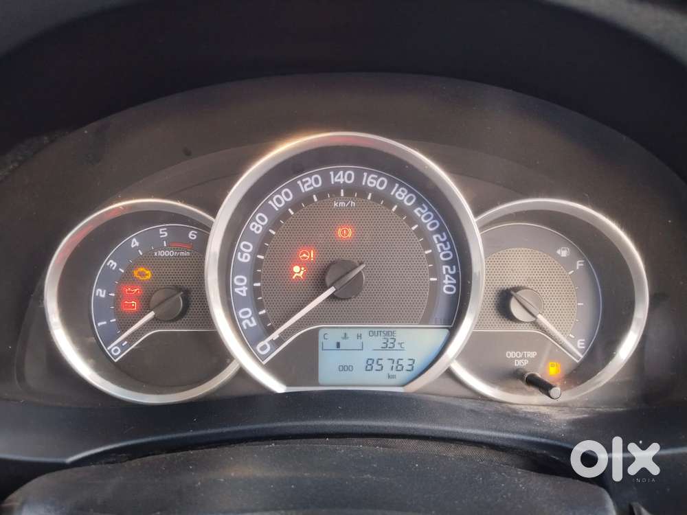 Toyota Corolla Altis 2013-2017 D-4d J, 2016, Diesel