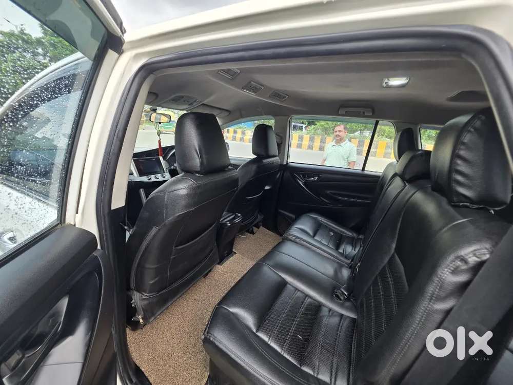 Toyota Innova Crysta 2020 Diesel 120000 Km Driven