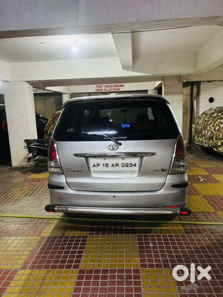Toyota Innova 2010 Diesel 214000 Km Driven