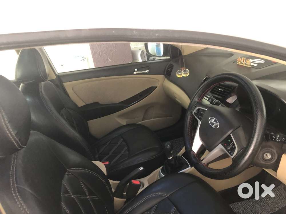 Hyundai Fluidic Verna