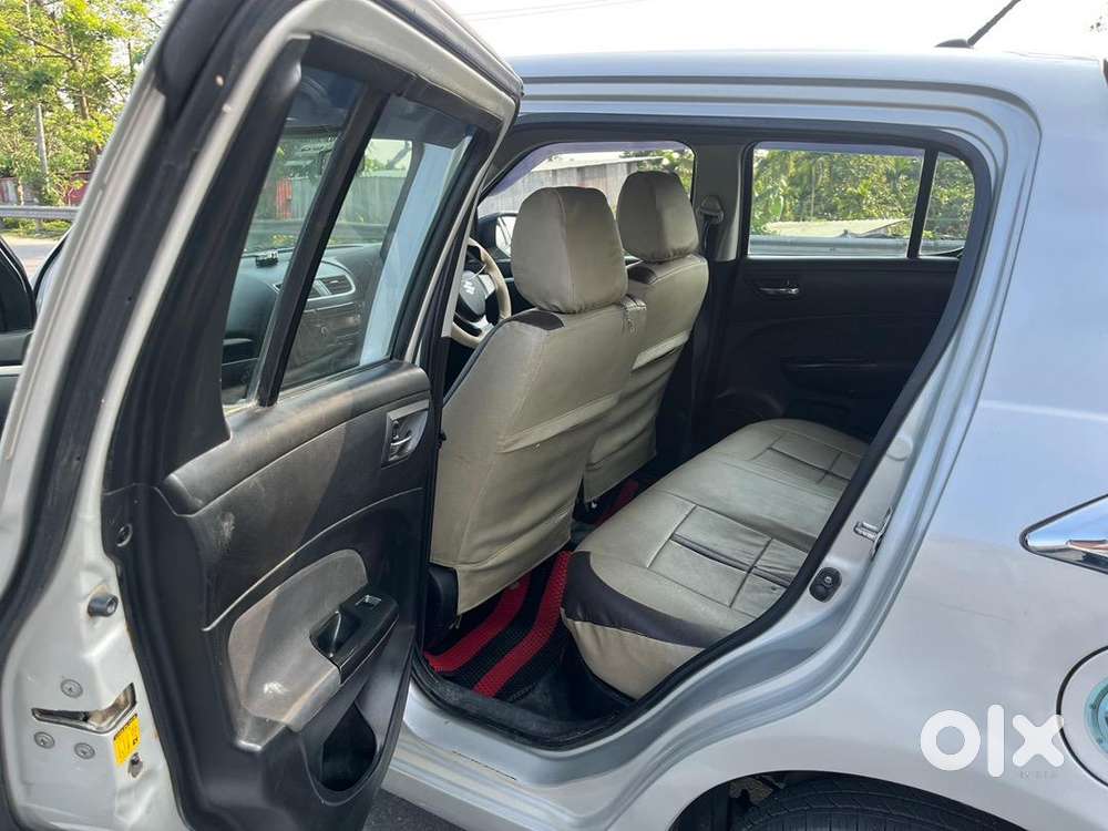 Maruti Suzuki Swift 2016 Petrol 75000 Km Driven