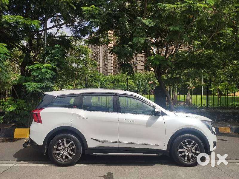 2022 Mahindra Xuv700