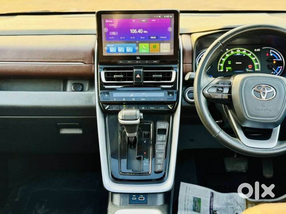 Toyota Innova Hycross 2.0 Zx (o) Hybrid 7 Str, 2024, Petrol