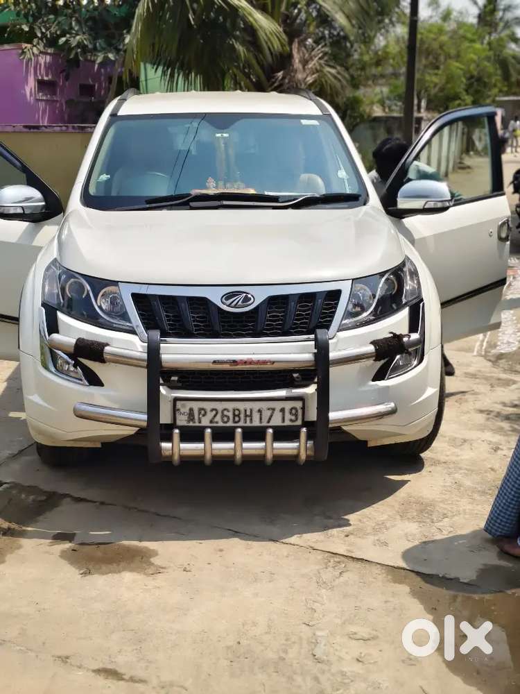 Mahindra Xuv500 2016 Diesel 59300 Km Driven