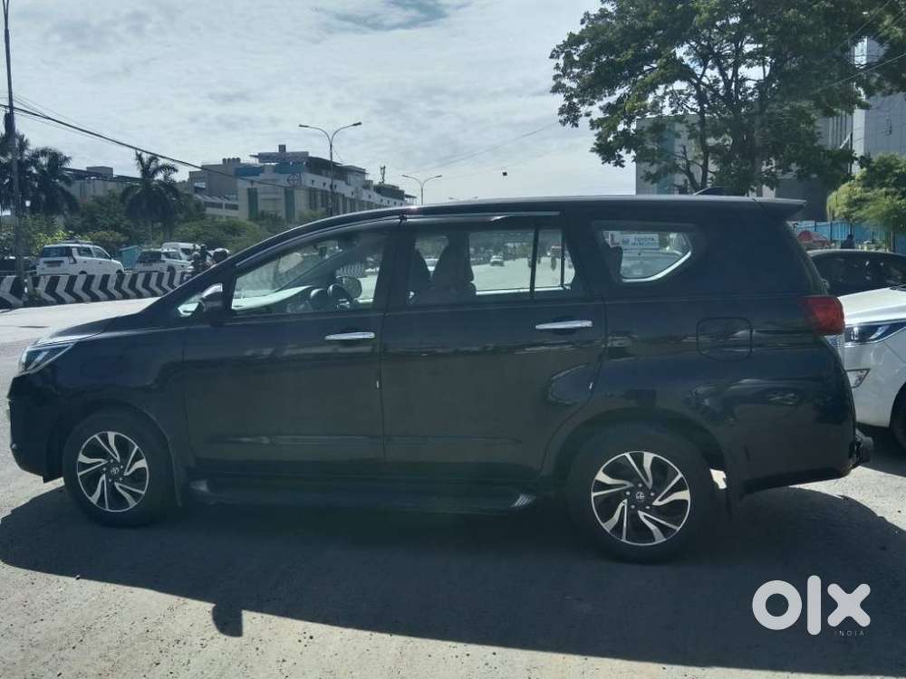 Toyota Innova Crysta 2.4 G Mt, 2021, Diesel