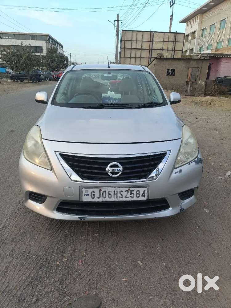 Nissan Sunny 2014 Petrol Good Condition