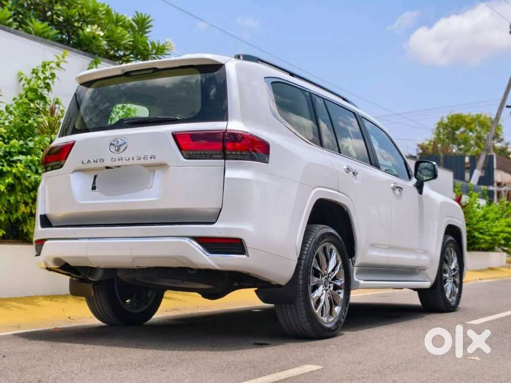 Toyota Land Cruiser 3.3 Zx Diesel, 2025, Diesel