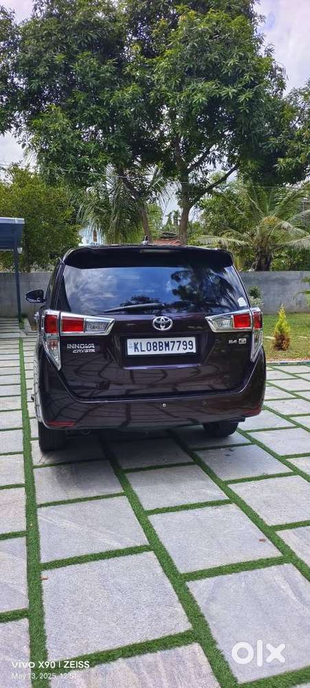 Toyota Innova Crysta 2.4 G Mt, 2017, Diesel