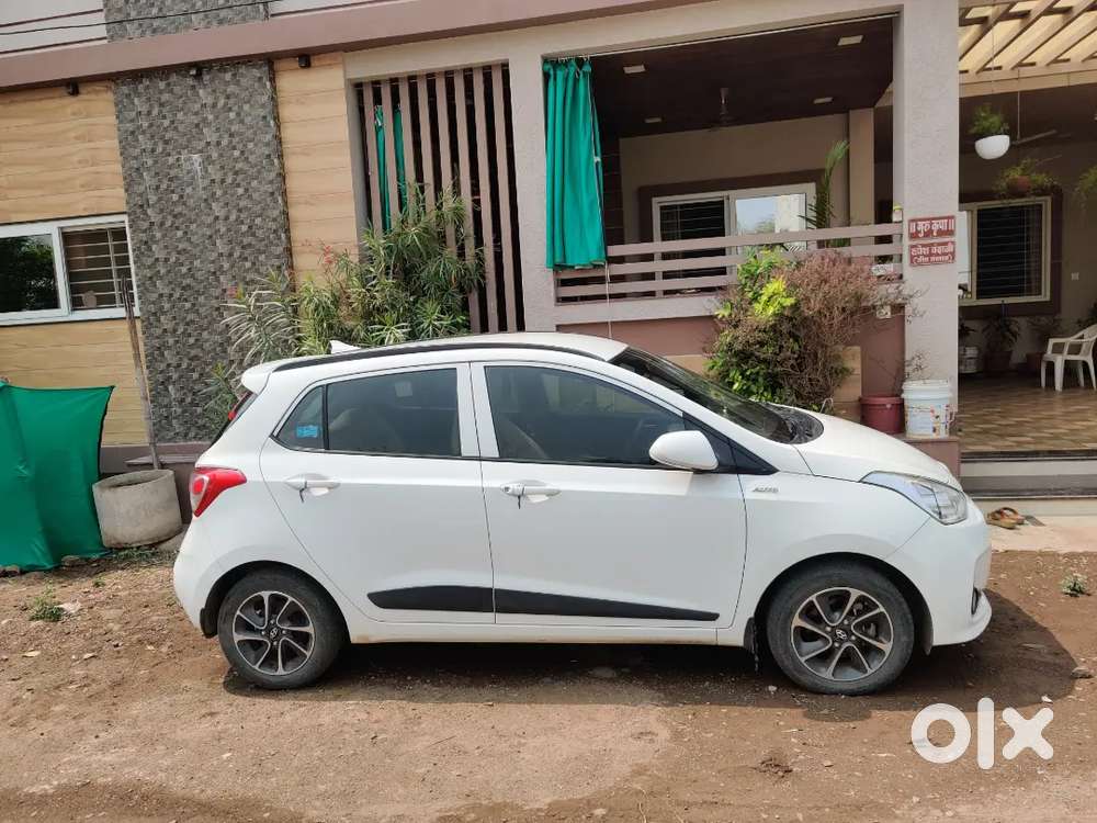 Hyundai Grand I10 2019 Petrol 35000 Km Driven