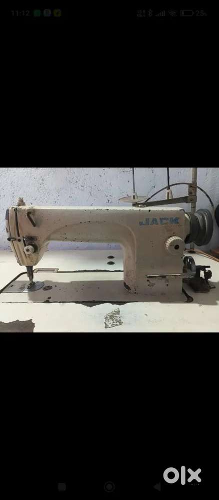 Jack sewing machine